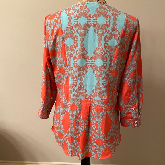 EUC “The Limited” Tunic Style Blouse, Small - Picture 2 of 6